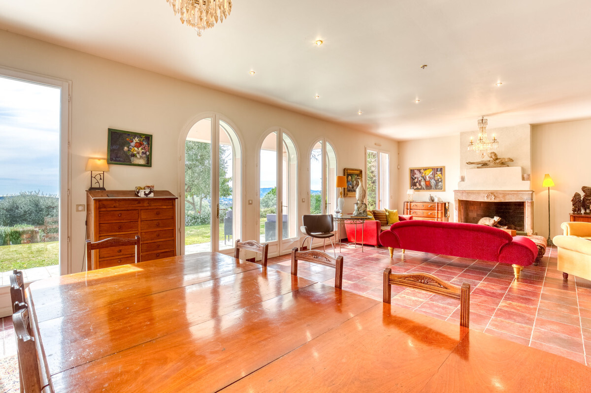 Grasse - 21 chemin de la Dragonnie╠Çre - 05 - Kopie - Kopie