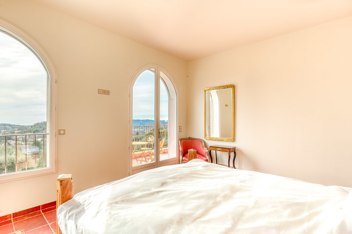 Grasse - 21 chemin de la Dragonnie╠Çre - 08 - Kopie - Kopie