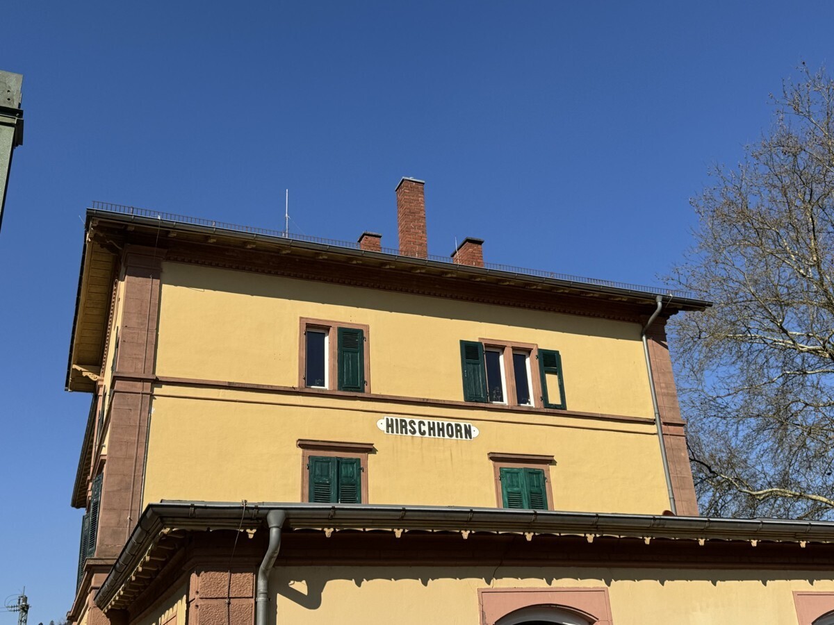 GetAttachmentThumbnail