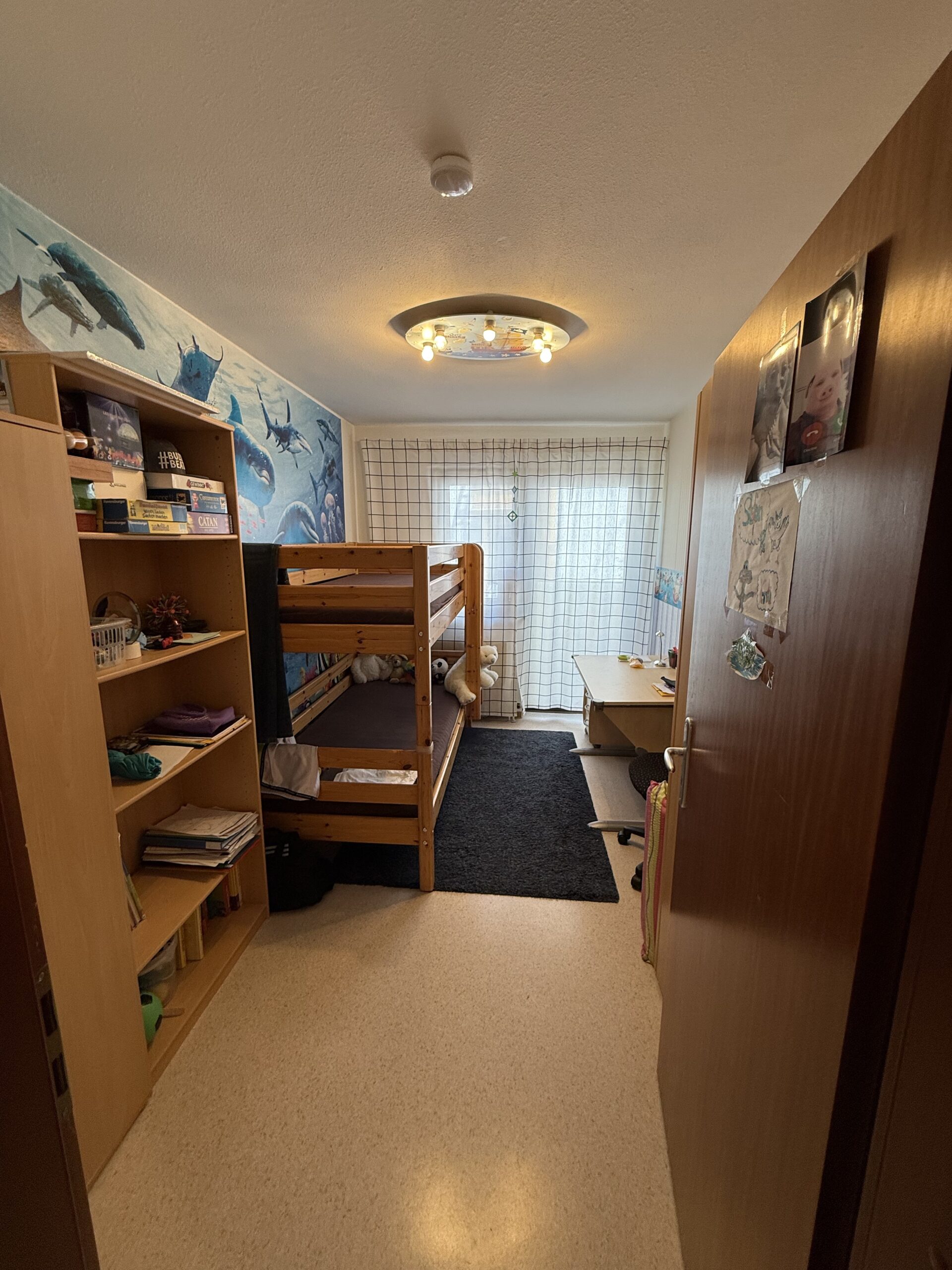 Kinder-/ Arbeitszimmer