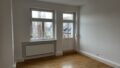 Arbeitszimmer mit Balkon