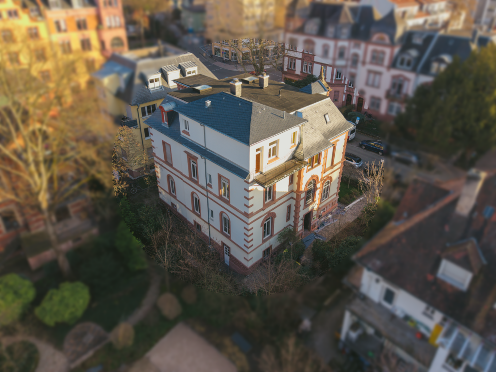 Außenansicht der historischen Villa