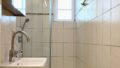 Tageslichtbad mit Dusche
