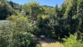 Balkon mit Blick in Garten