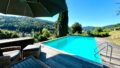 Pool mit Loungebereich