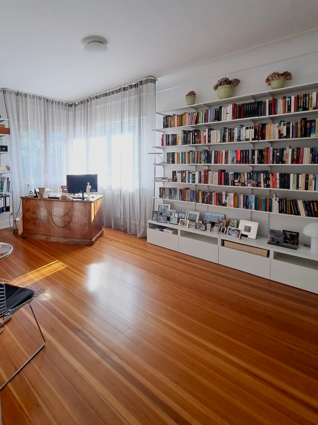 Arbeitszimmer