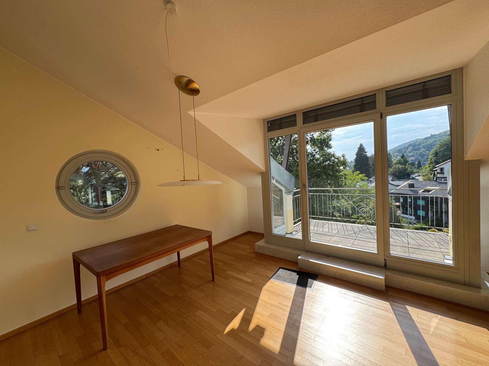 Ausblick Balkon 2 - Essen / Wohnen