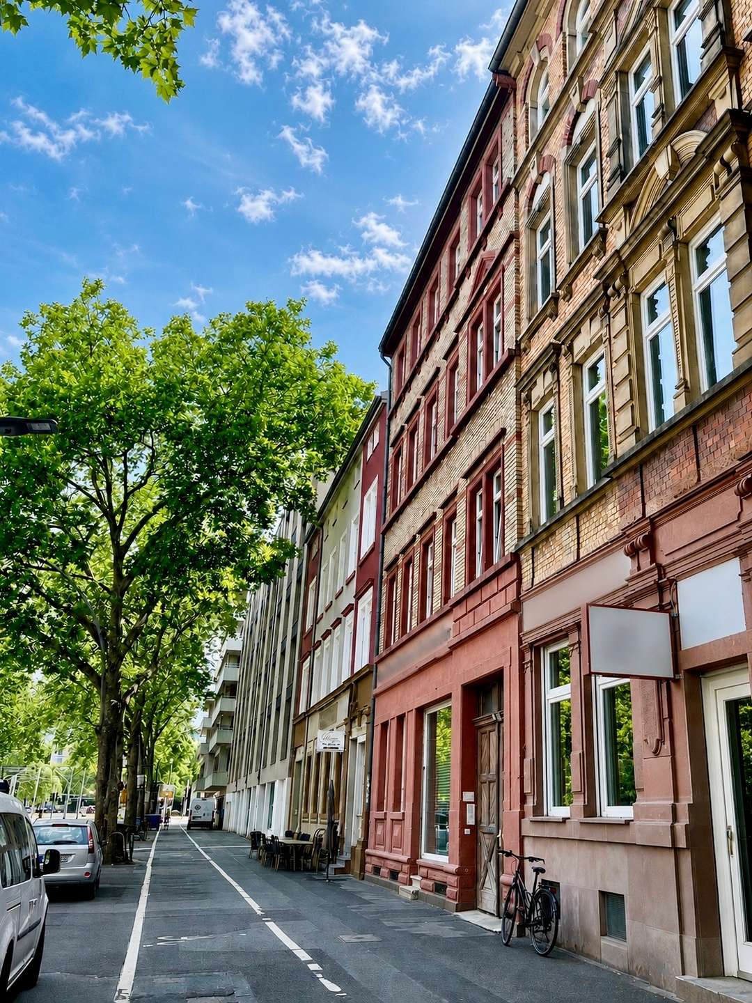 Straßenansicht
