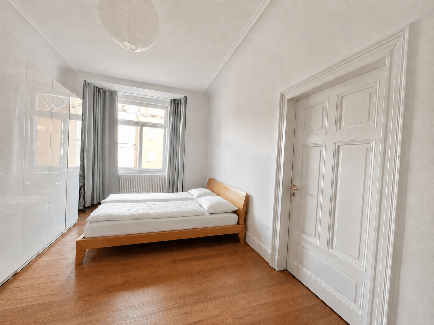 Großes Kinderzimmer