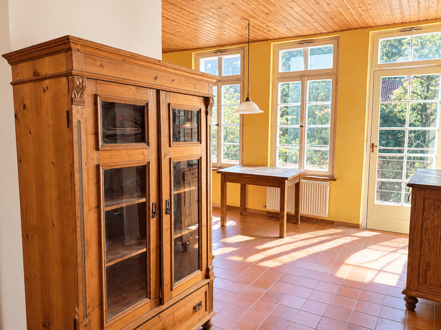 Küche mit Balkon