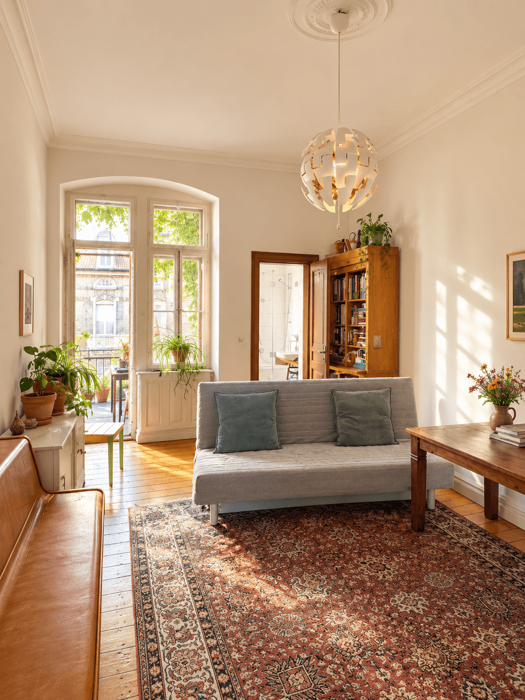 Zimmer mit Balkon