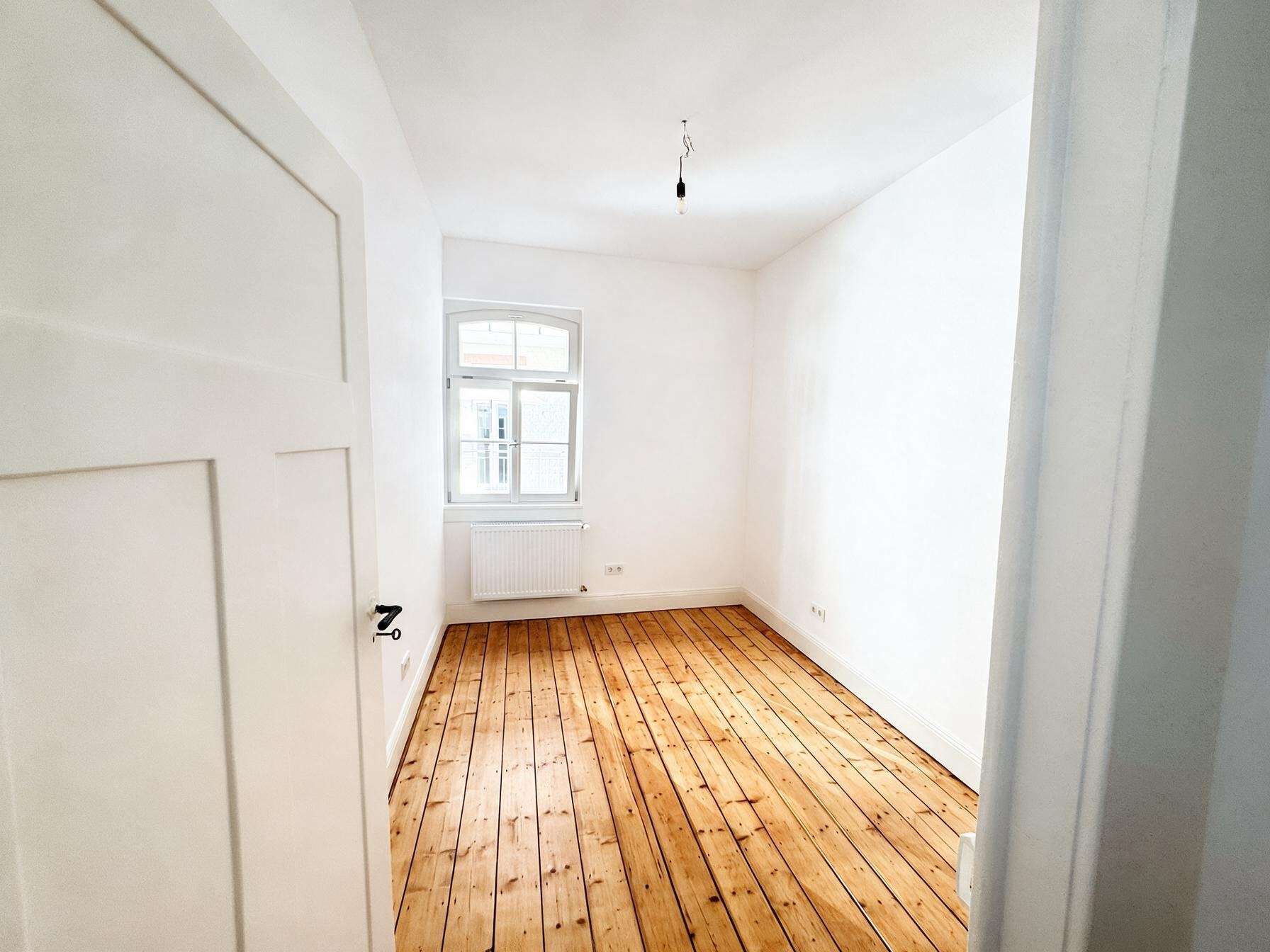 Schlafzimmer/ Arbeitszimmer