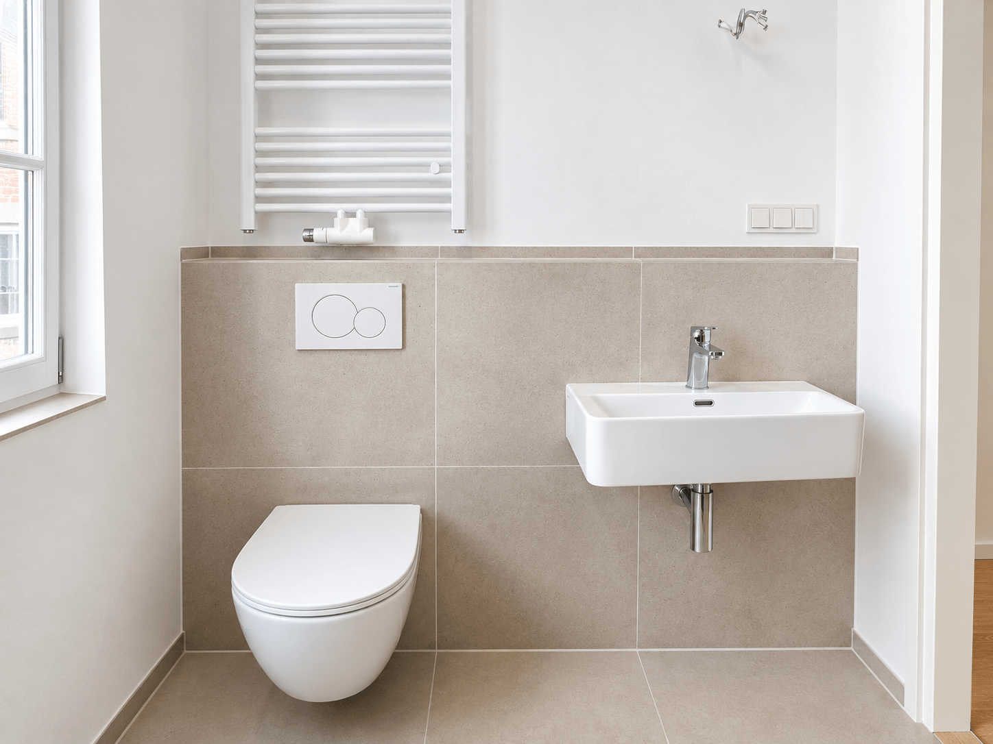 Modernes Badezimmer 